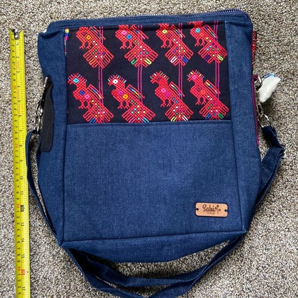 Item textiles and design Crossbody Bag - Picture 6 of 7